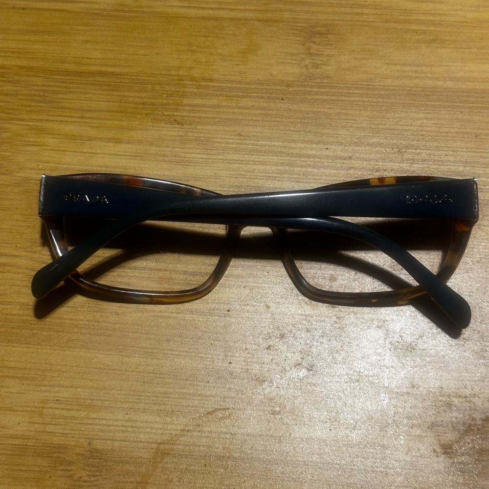 Eyeglass frames - Picture 2 of 10